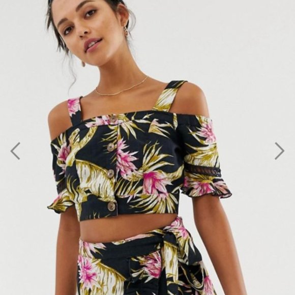 RIVER ISLAND Tropical Palm Cold Shoulder Crop Top - Picture 12 of 12